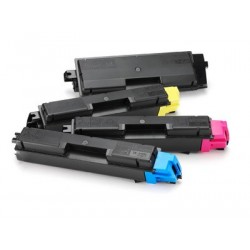 KYOCERA TK 590M cartuccia toner 1 pz Originale Magenta 1T02KVBNL0