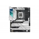 ASUS ROG STRIX X670E-A GAMING WIFI AMD X670 Presa di corrente AM5 ATX 90MB1BM0-M0EAY0